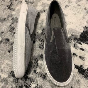 Grey velvet slip on boat shoe/loafer, Qupid size 6